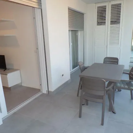 Melograno Apartment