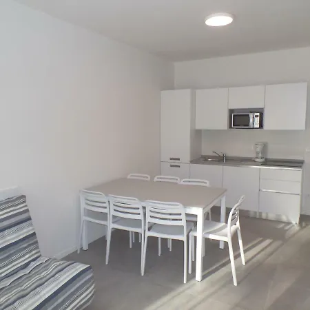 Melograno Apartament *