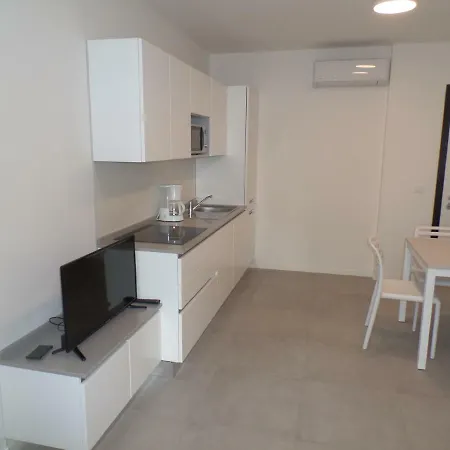 Melograno Apartman *
